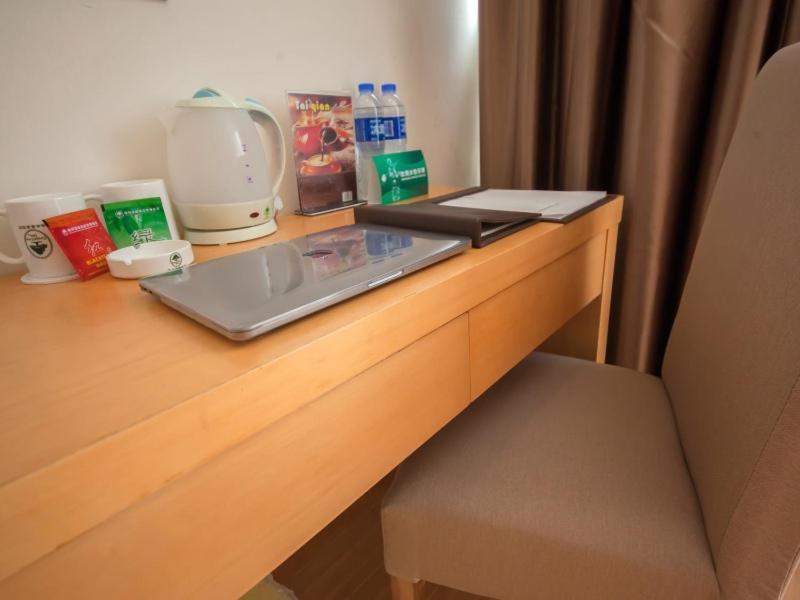 Greentree Inn Jiangsu Suzhou Gongyequan District Xinglong Street Express Hotel Ngoại thất bức ảnh